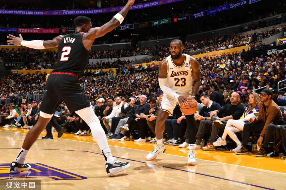 就可能触碰 就可能触碰