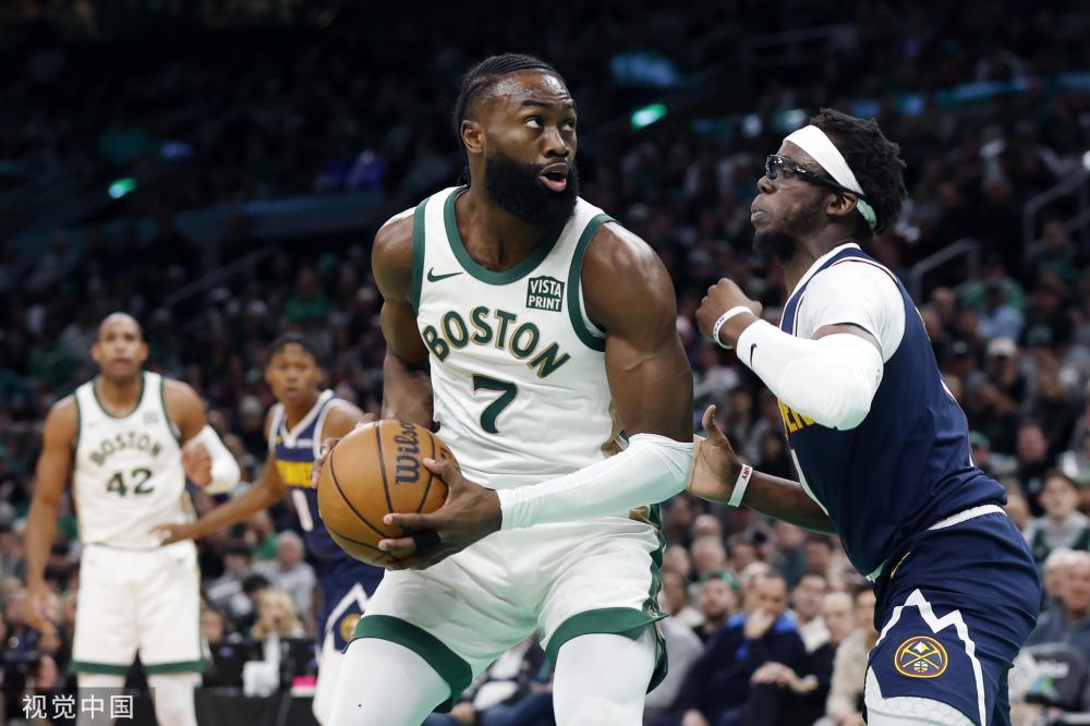 府和私人机 府和私人机